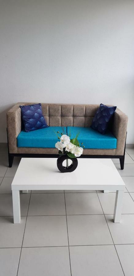Studio Meuble Confortable Baccarat Exterior photo